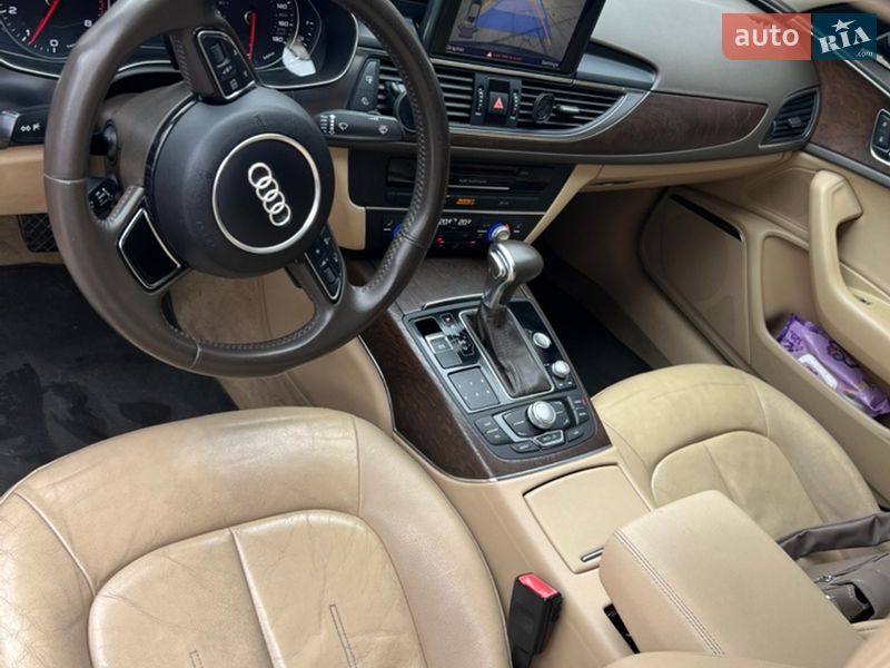 Седан Audi A6 2014 в Львове