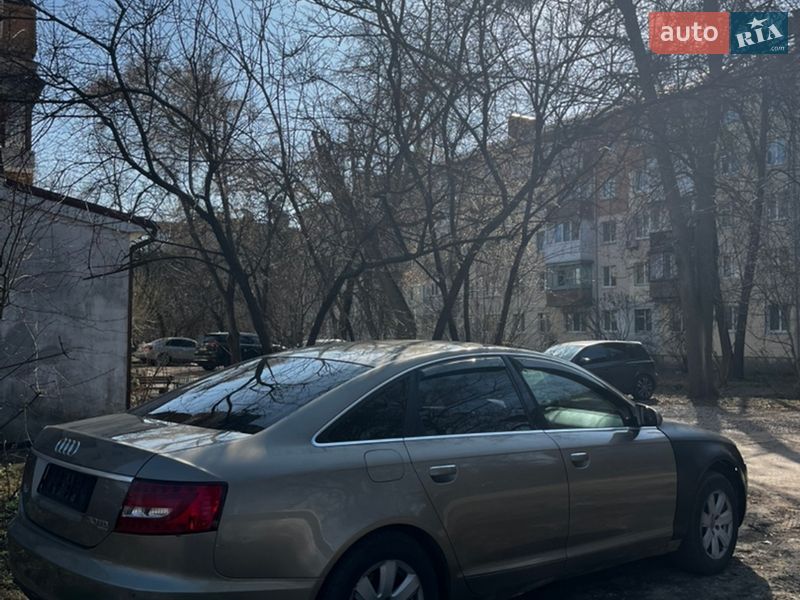 Седан Audi A6 2004 в Полтаве