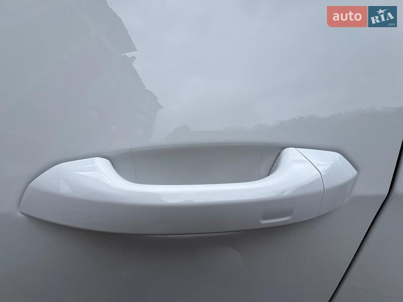 Седан Audi A6 2021 в Львове