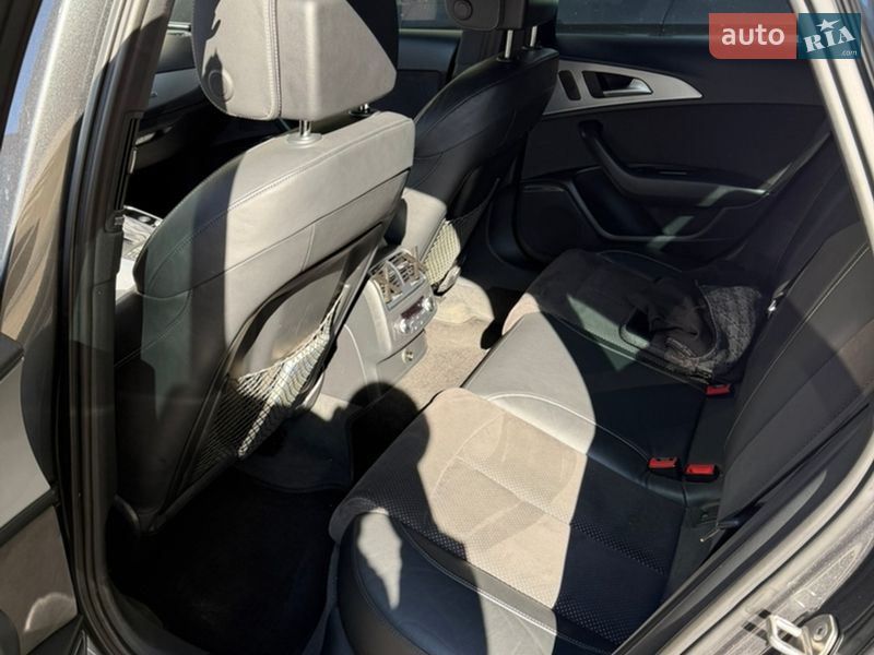 Седан Audi A6 2016 в Киеве