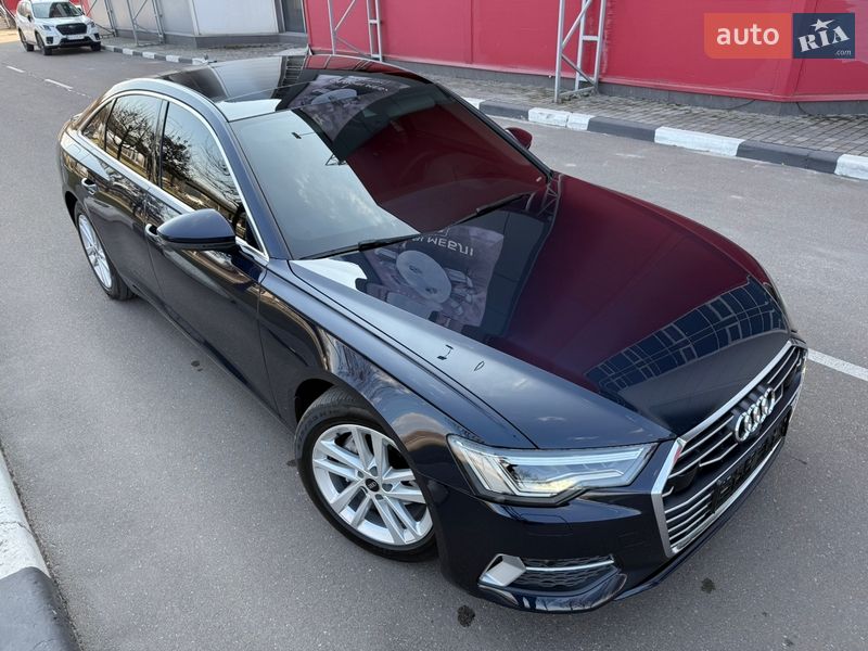 Седан Audi A6 2023 в Киеве