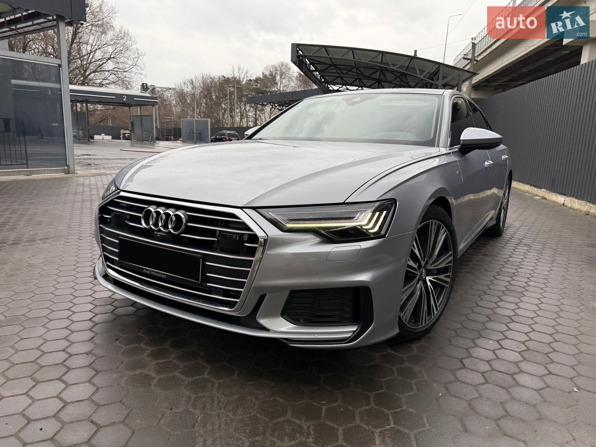 2018 Audi A6 - фото 1