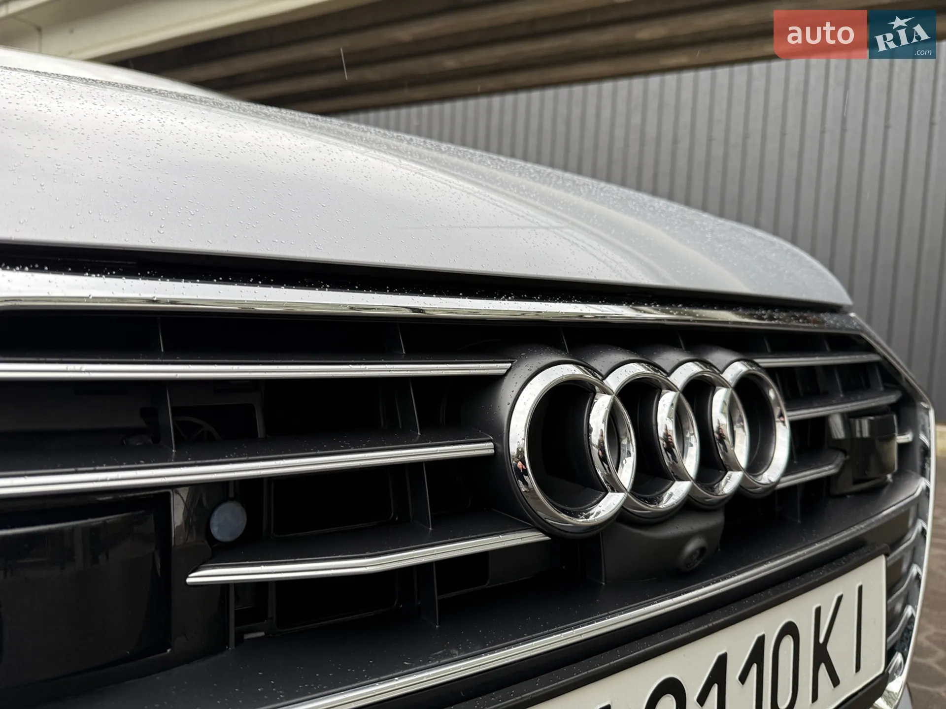 Audi A6 2018 VIN WAUM2AF24KN051949 фото оголошення 17 з 31