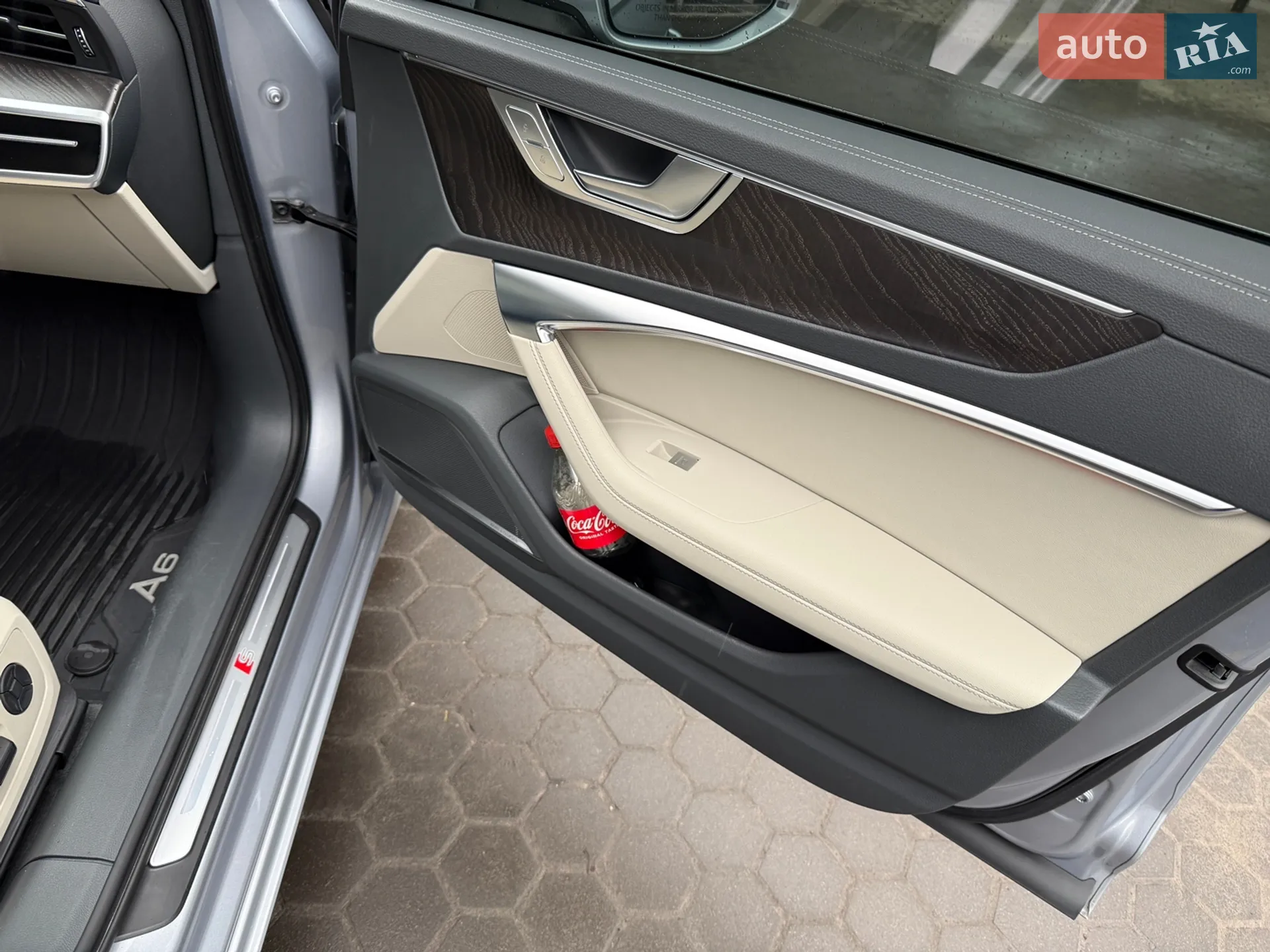 Audi A6 2018 VIN WAUM2AF24KN051949 фото оголошення 10 з 31