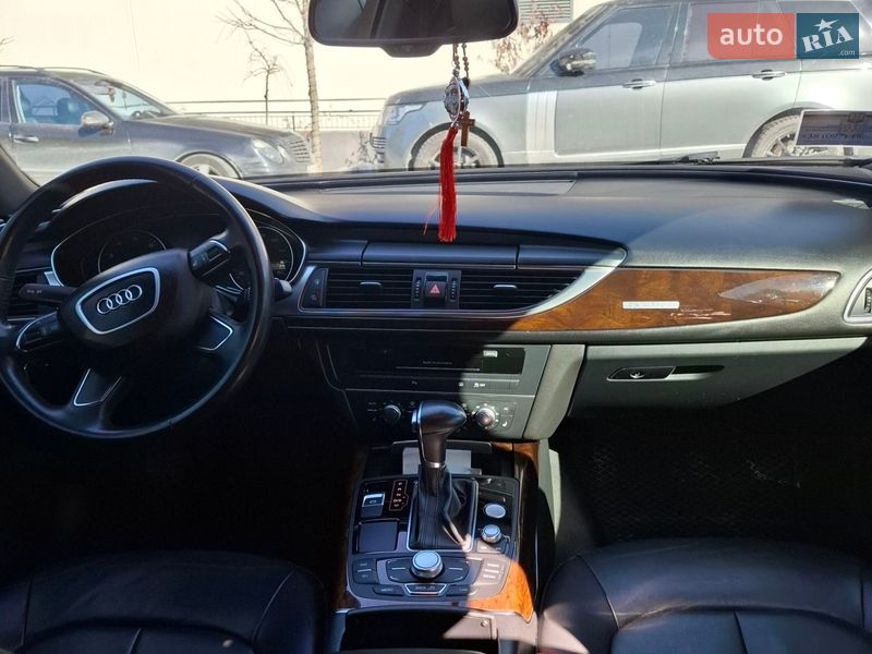 Седан Audi A6 2013 в Львове