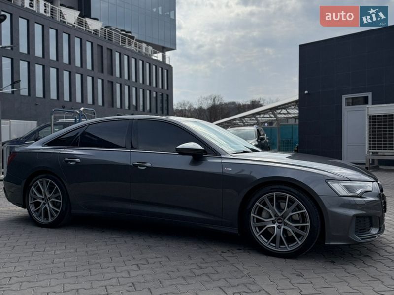 Седан Audi A6 2021 в Киеве