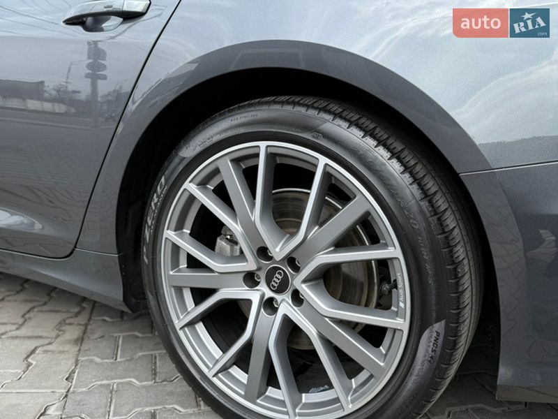 Седан Audi A6 2021 в Киеве