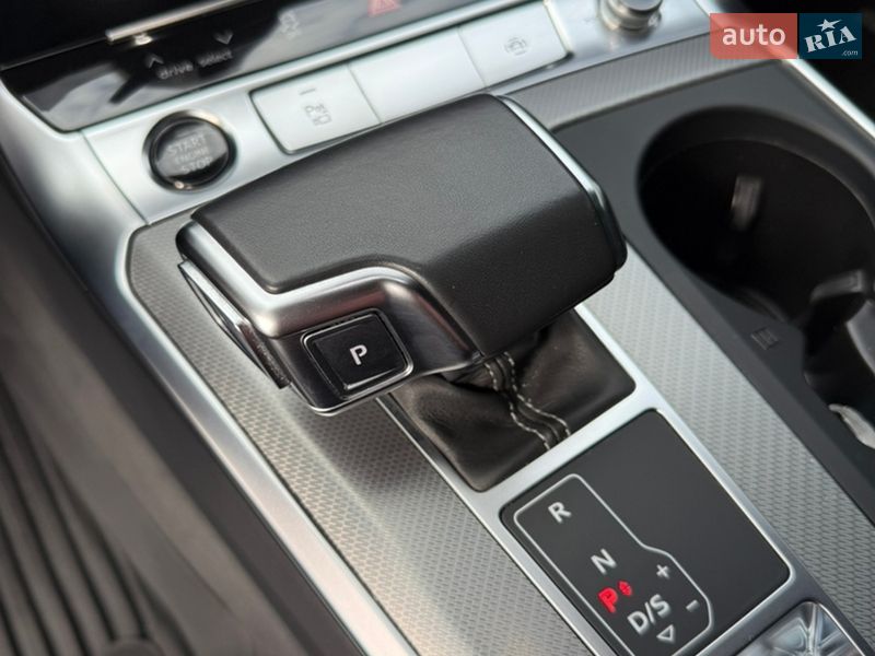 Седан Audi A6 2021 в Киеве