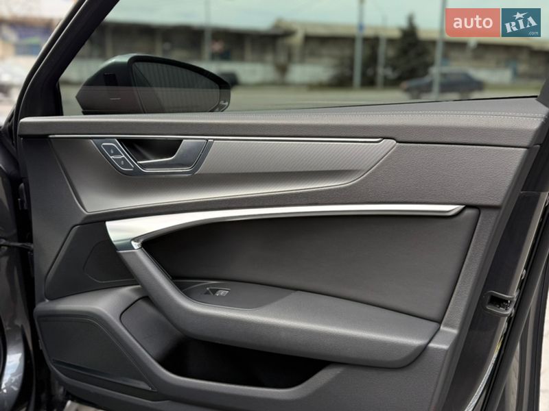 Седан Audi A6 2021 в Киеве