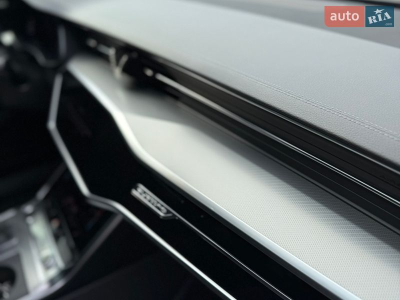 Седан Audi A6 2021 в Киеве