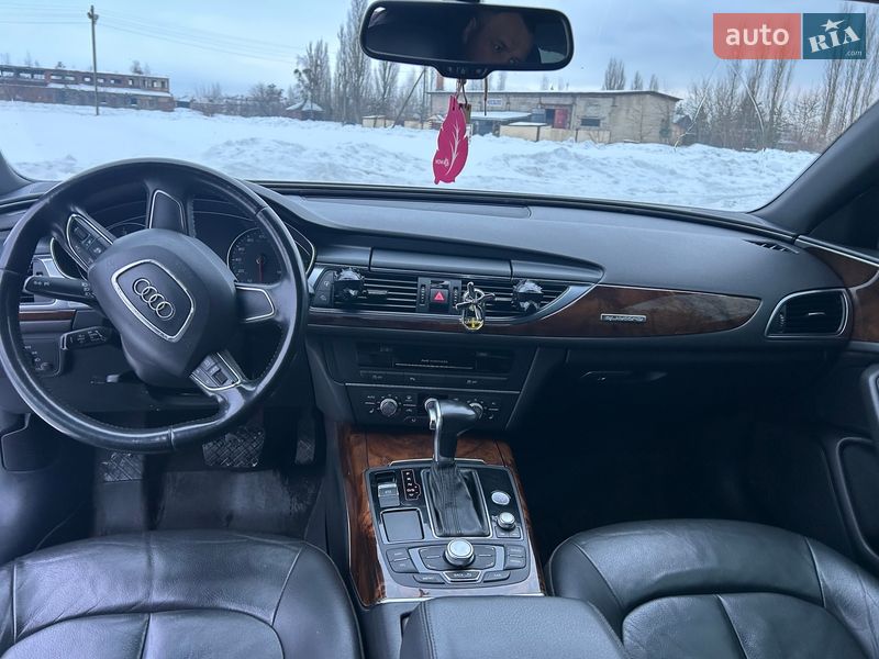 Седан Audi A6 2013 в Заречном