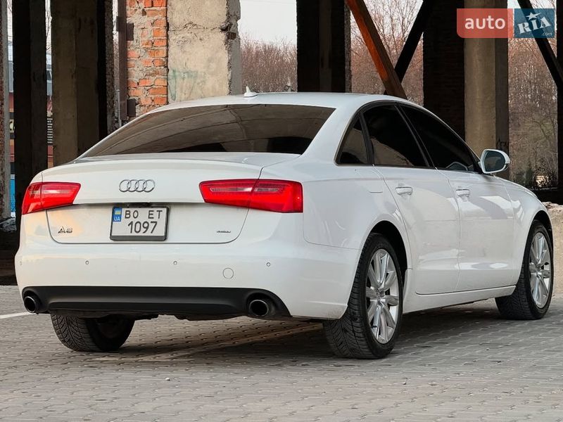 Седан Audi A6 2014 в Львове