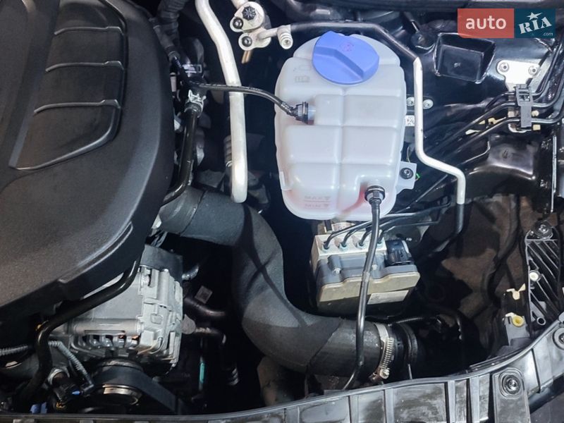 Седан Audi A6 2015 в Камне-Каширском