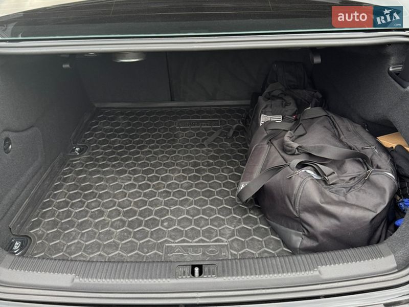 Седан Audi A6 2016 в Кременчуці