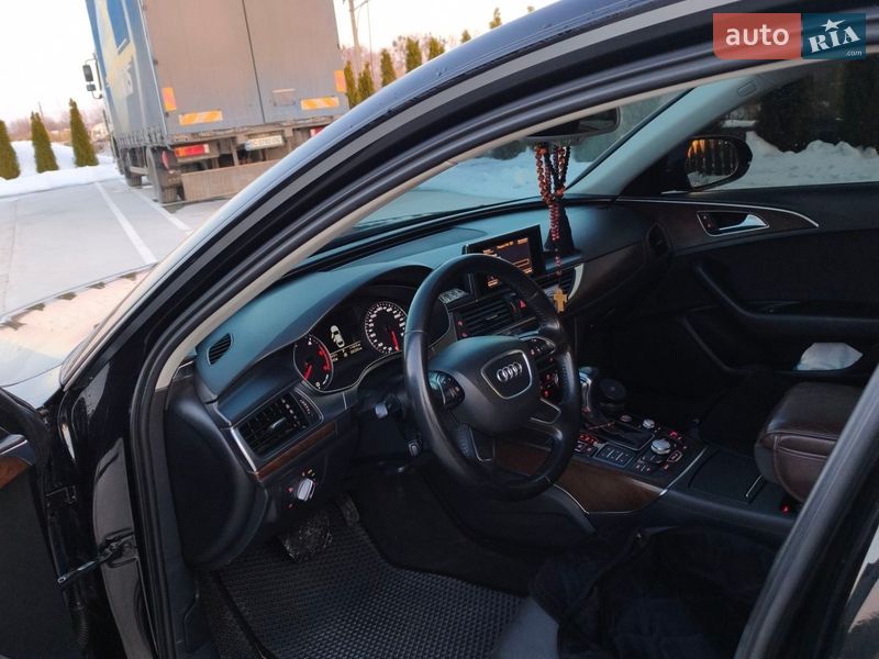 Седан Audi A6 2013 в Звягеле