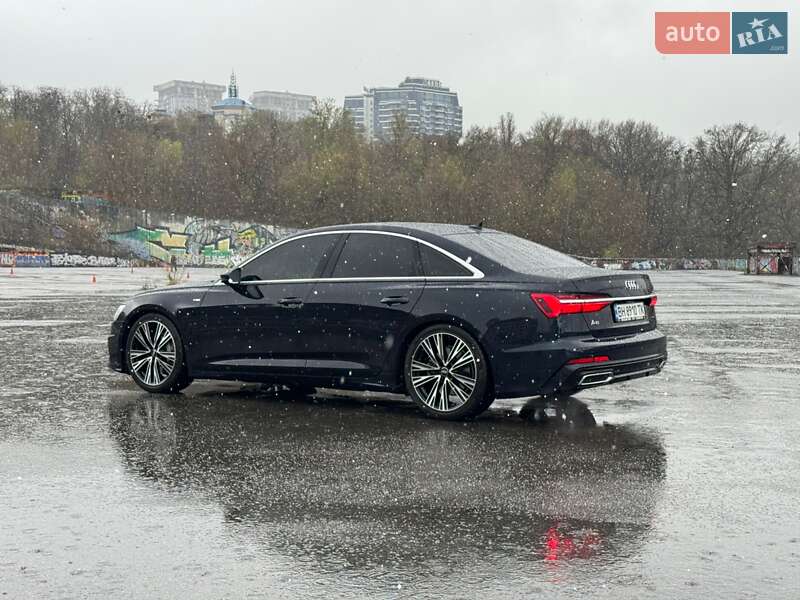 Седан Audi A6 2019 в Киеве