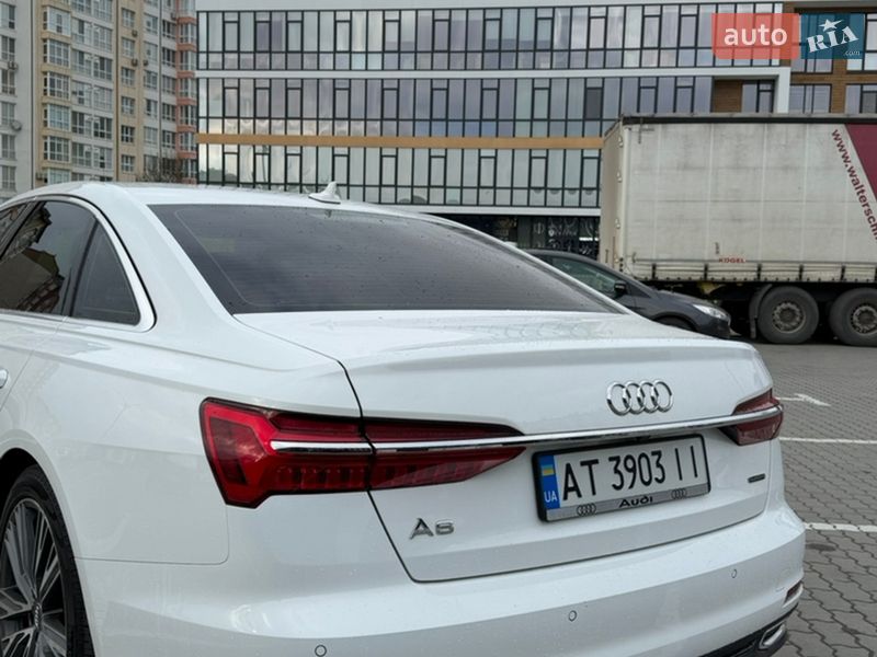 Седан Audi A6 2020 в Ивано-Франковске