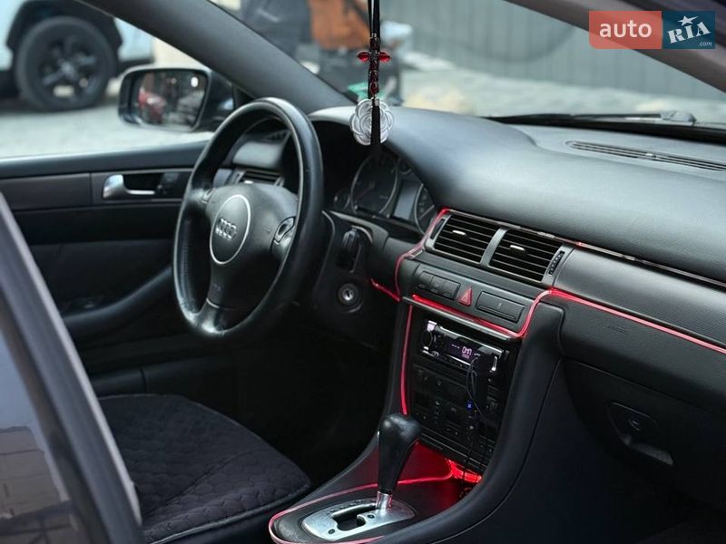 Седан Audi A6 2002 в Черновцах