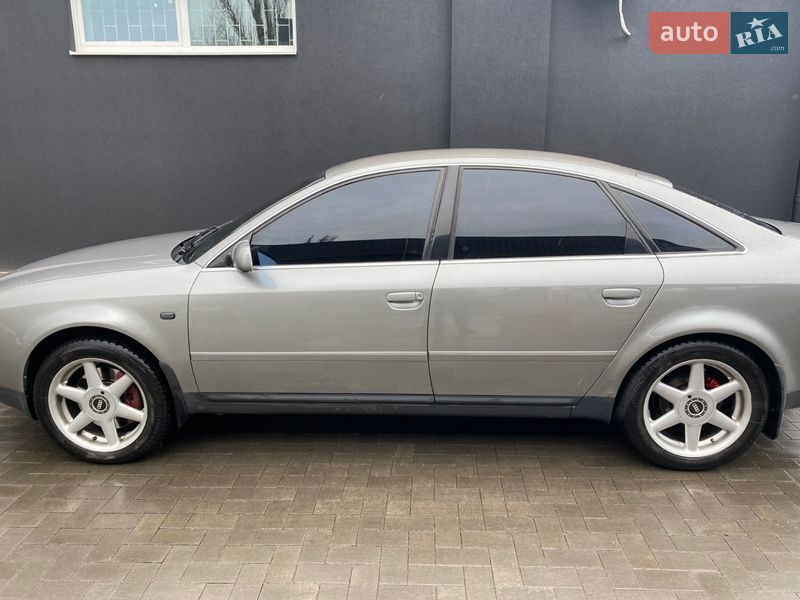 Седан Audi A6 2002 в Кременчуге