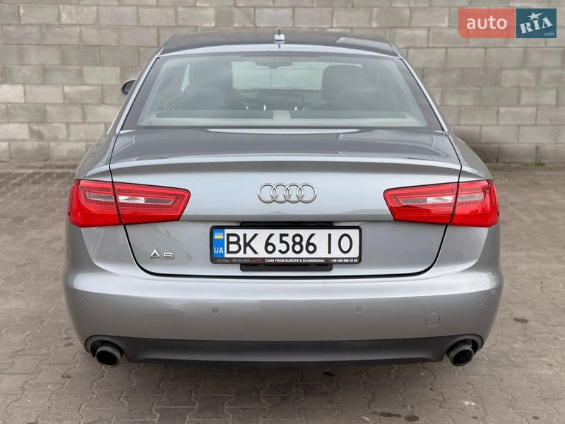 Седан Audi A6 2013 в Дубровице