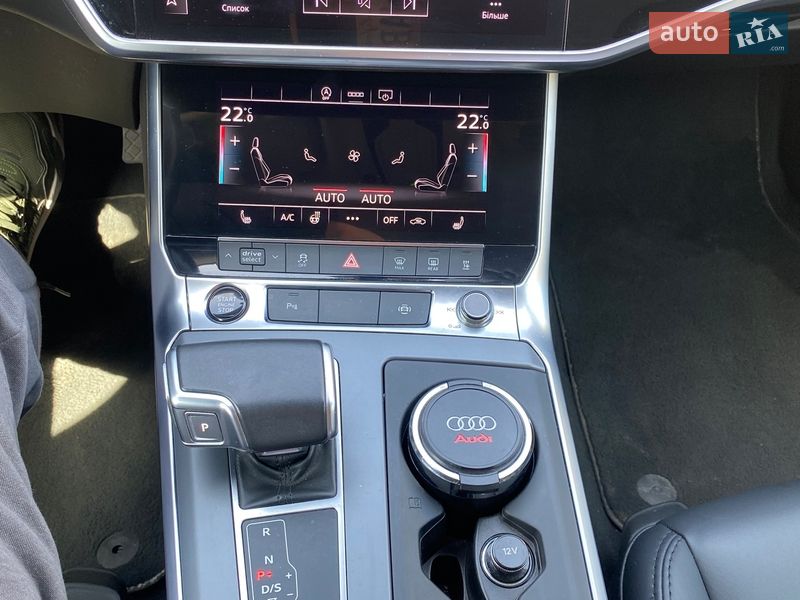 Седан Audi A6 2020 в Хмельницком
