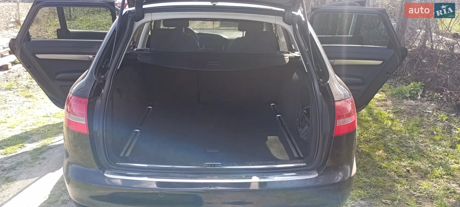 2010 Audi A6 - мініатюра 8