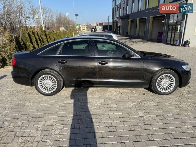 Седан Audi A6 2012 в Жашкове