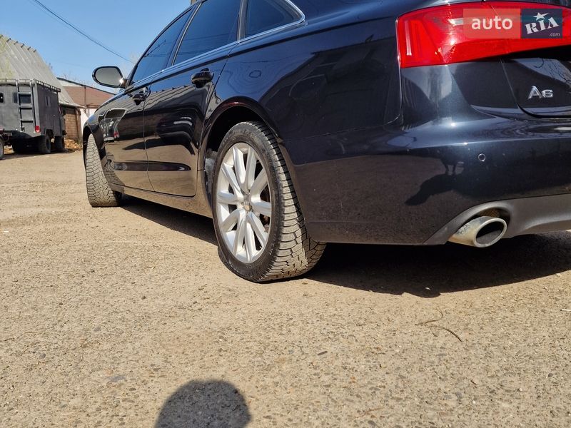 Седан Audi A6 2012 в Чернівцях