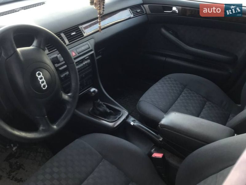 Универсал Audi A6 2001 в Вестовой