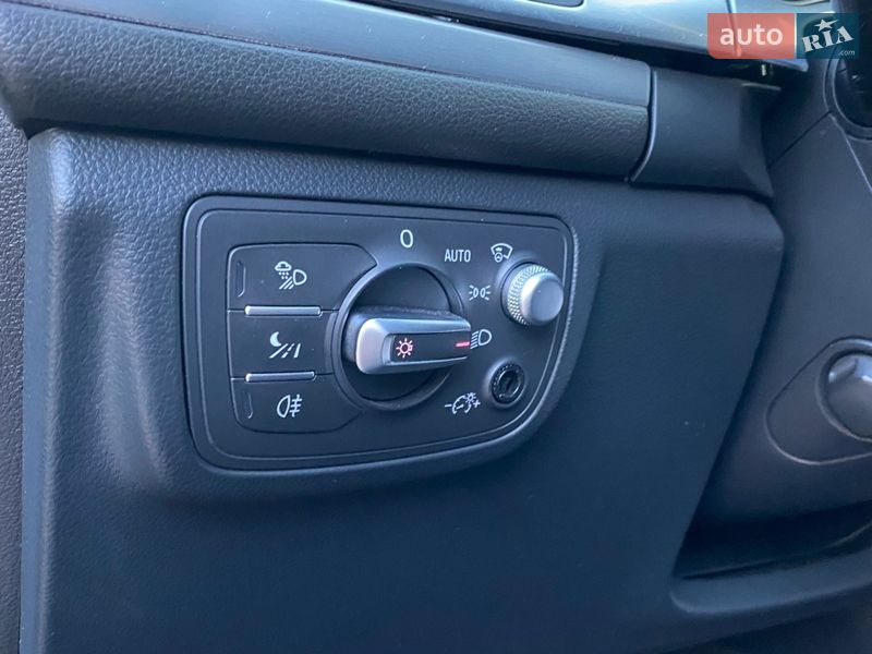 Седан Audi A6 2013 в Новій Одесі
