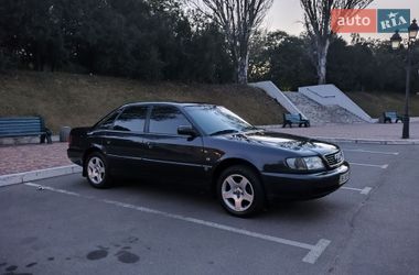 Седан Audi A6 1995 в Одесі