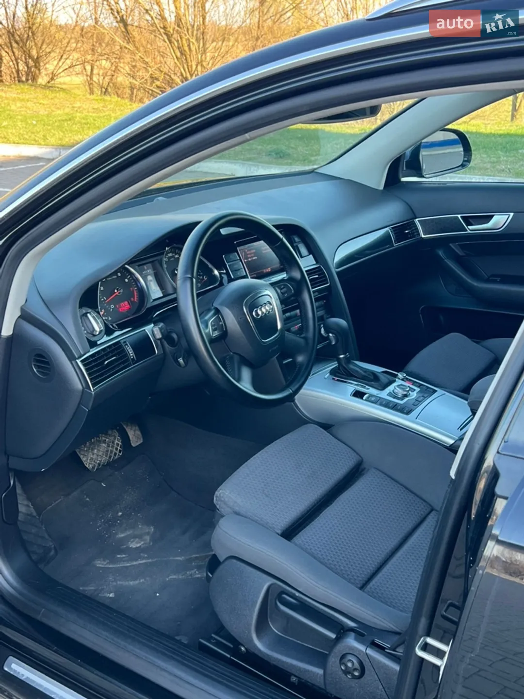 2010 Audi A6 - мініатюра 30
