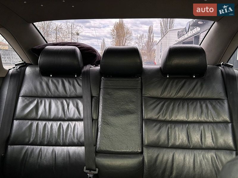 Седан Audi A6 2001 в Киеве