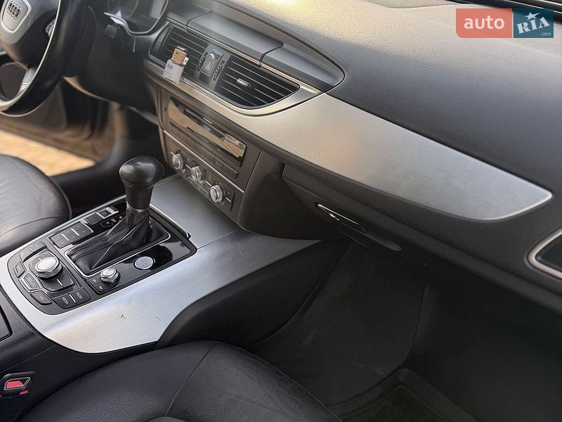 Седан Audi A6 2012 в Ужгороде