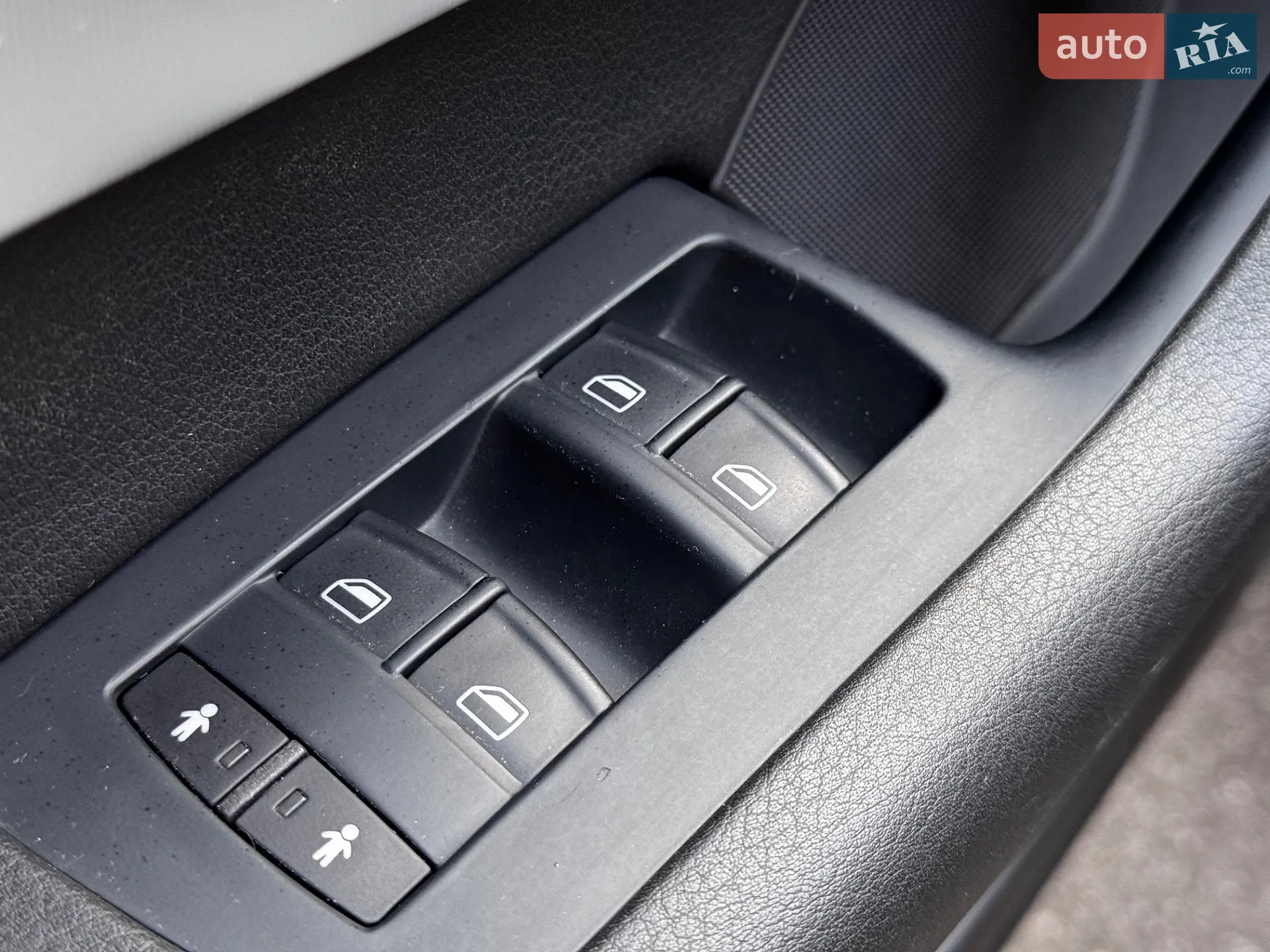 2010 Audi A6 - мініатюра 36