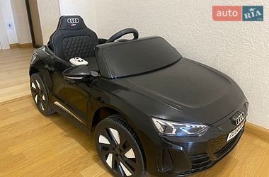 Седан Audi A6 2000 в Одессе