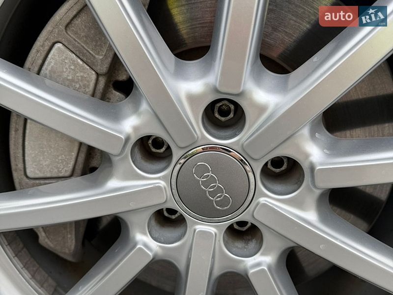 Седан Audi A6 2017 в Одессе