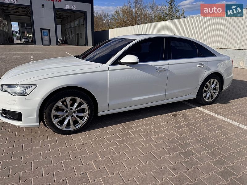 Седан Audi A6 2015 в Виннице