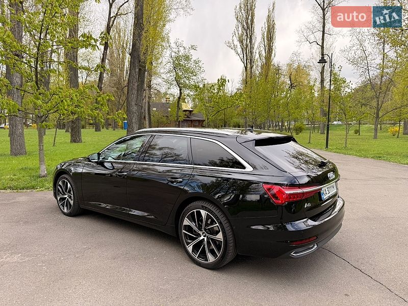Универсал Audi A6 2018 в Киеве