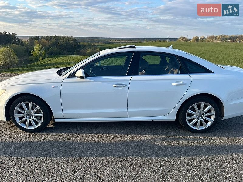 Седан Audi A6 2014 в Ровно