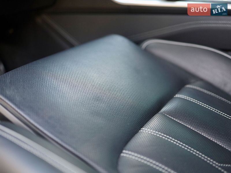 Седан Audi A6 2020 в Івано-Франківську