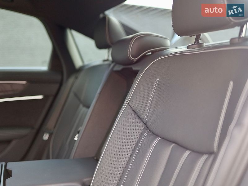 Седан Audi A6 2020 в Івано-Франківську