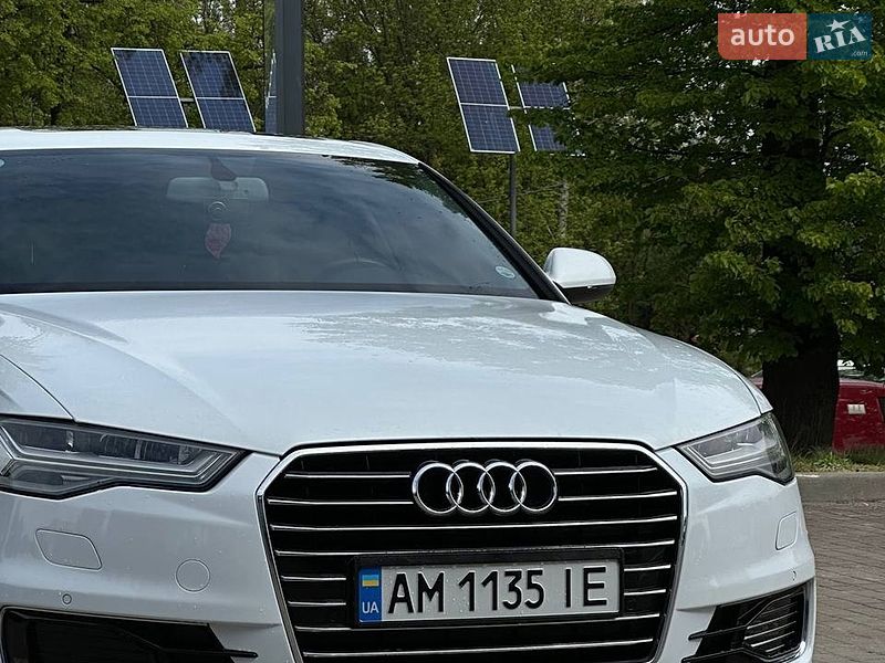Седан Audi A6 2015 в Львові