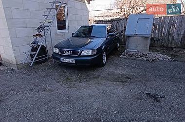 Седан Audi A6 1996 в Глевасі
