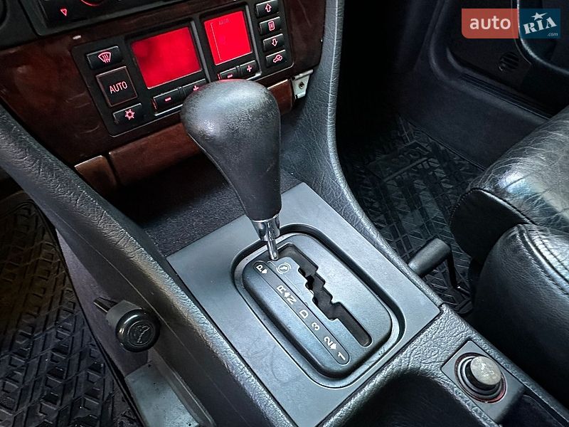 Седан Audi A6 1997 в Одессе