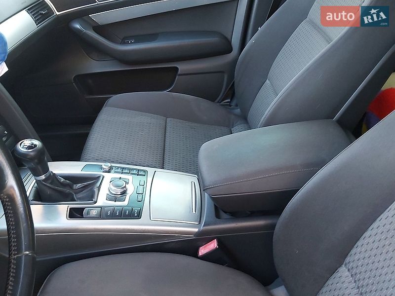 Седан Audi A6 2006 в Ромнах