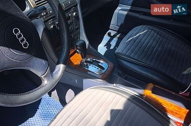 Універсал Audi A6 1999 в Вараші