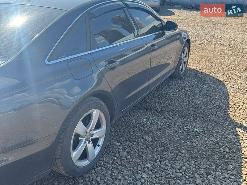 Седан Audi A6 2011 в Киеве