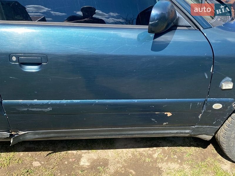Седан Audi A6 1995 в Долине