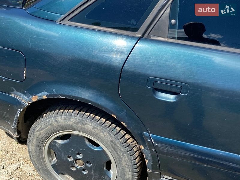 Седан Audi A6 1995 в Долине